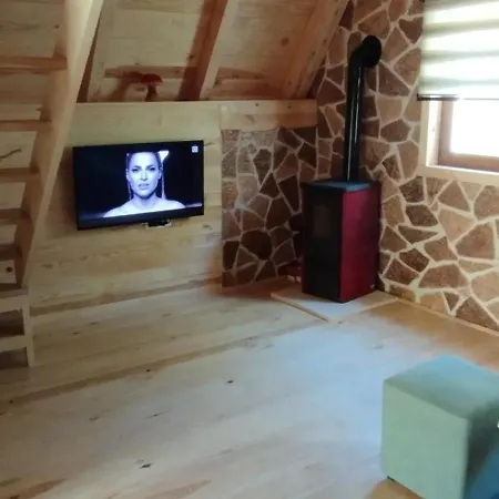 Vikendica Izvor Hébergement de vacances Podgorica