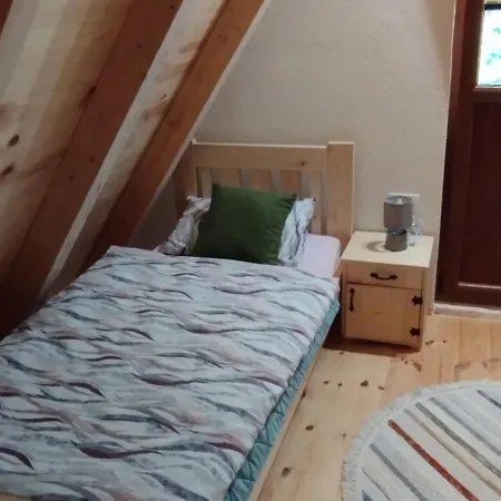 Semesterbostad Vikendica Izvor Podgorica