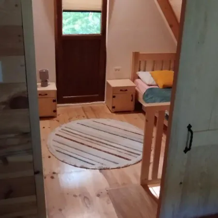 Vikendica Izvor Dom wakacyjny