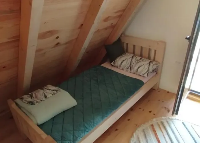 Vikendica Izvor Podgoriçe